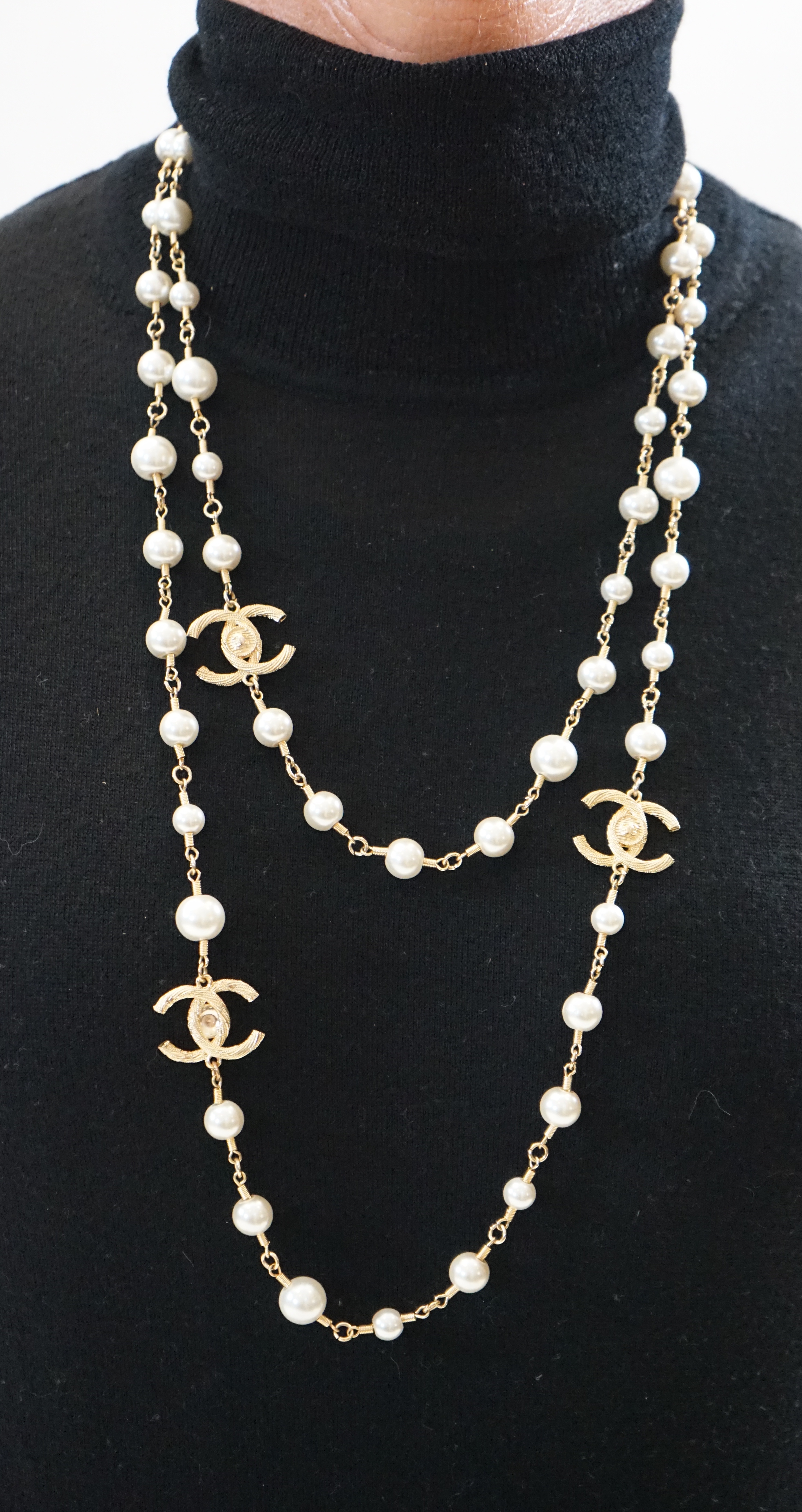 A Chanel gold plated 3 CC scatter pearl long necklace full length 160cm (63')